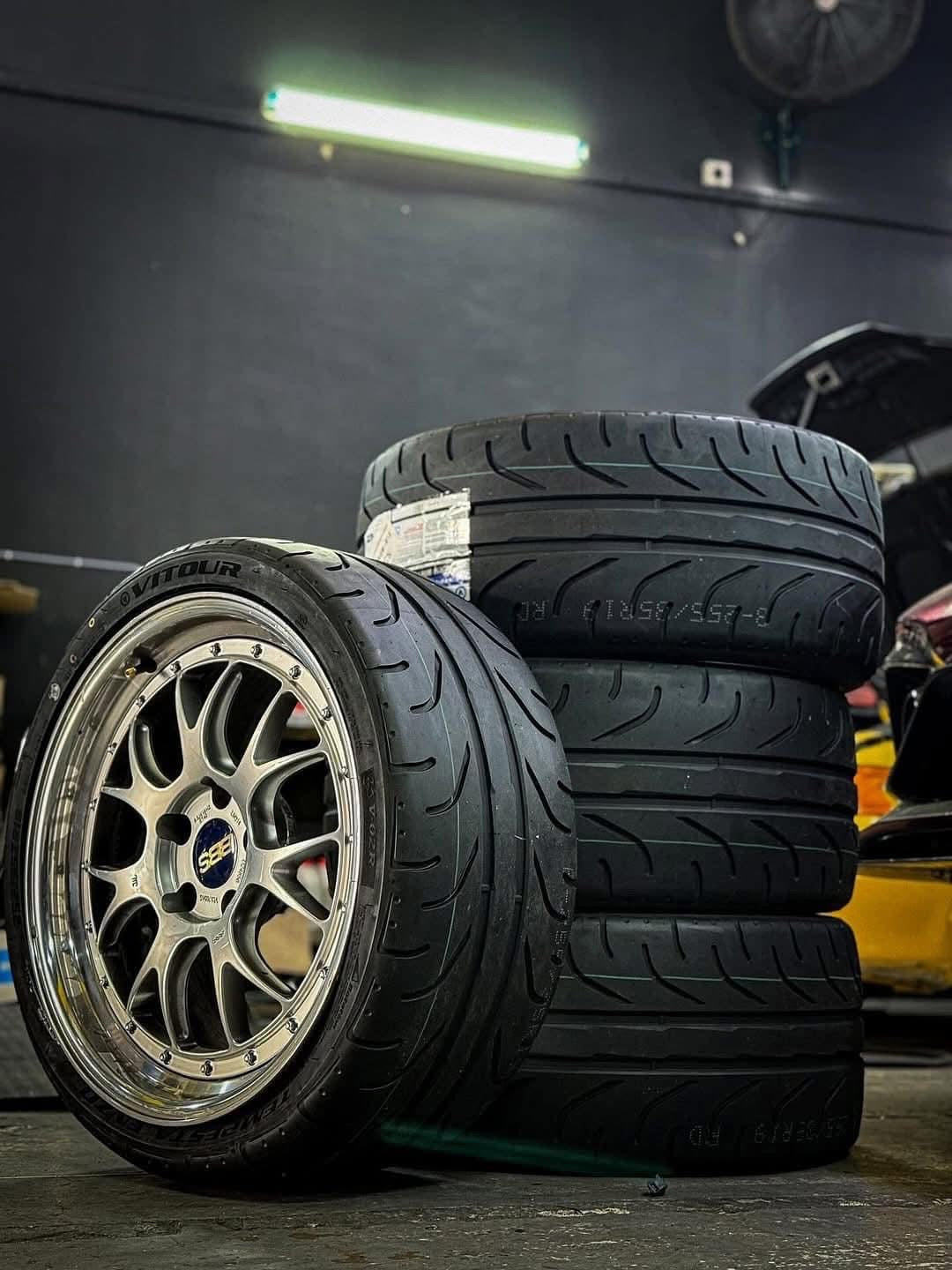 ヴィツァーテンペスタENZO V-02R☆265/35R18☆新品4本セット！ドリ車