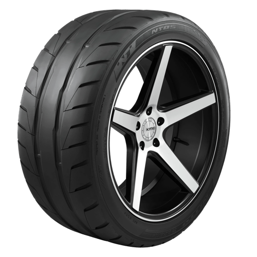 NT05 285/35ZR18 101W XL 25.9