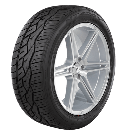 NT420V 295/30R24 104 W 31.02
