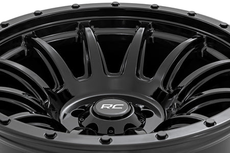 Rough Country 90 Series Wheel | One-Piece | Gloss Black | 18x9 | 6x5.5 | 0mm
