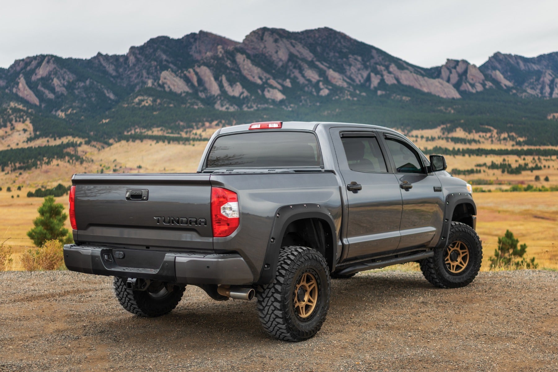 Pocket Fender Flares | 4V6 Quicksand | Toyota Tundra 2WD/4WD (2014-2021)