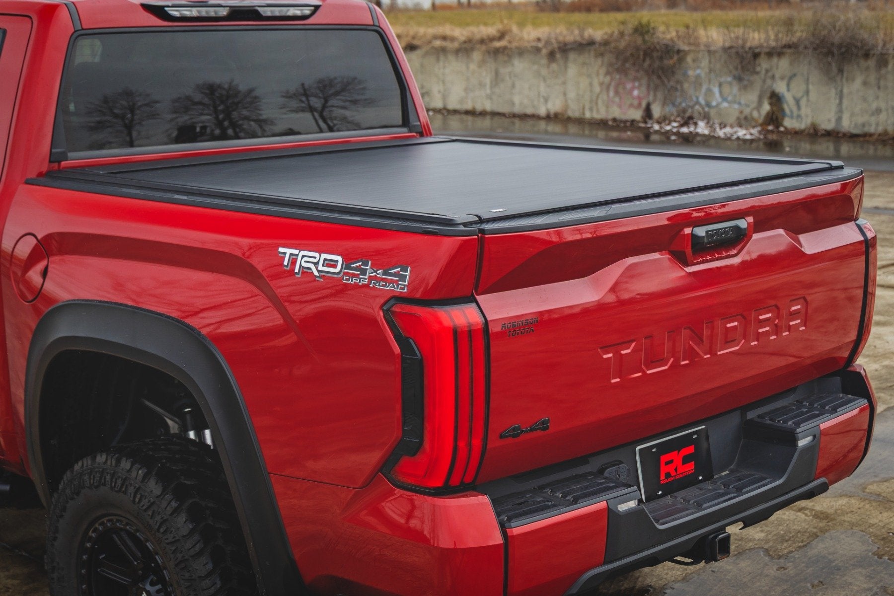 Powered Retractable Bed Cover | 5'7" Bed | Toyota Tundra 2WD/4WD (2022-2025)
